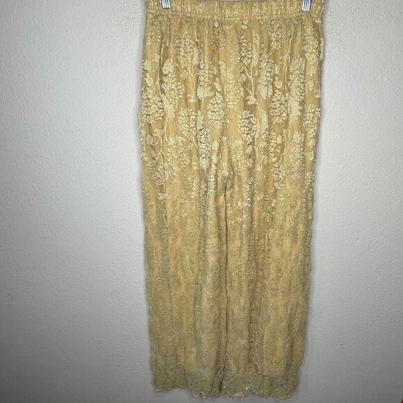 Vintage Lace Pants - Picture 3 of 8